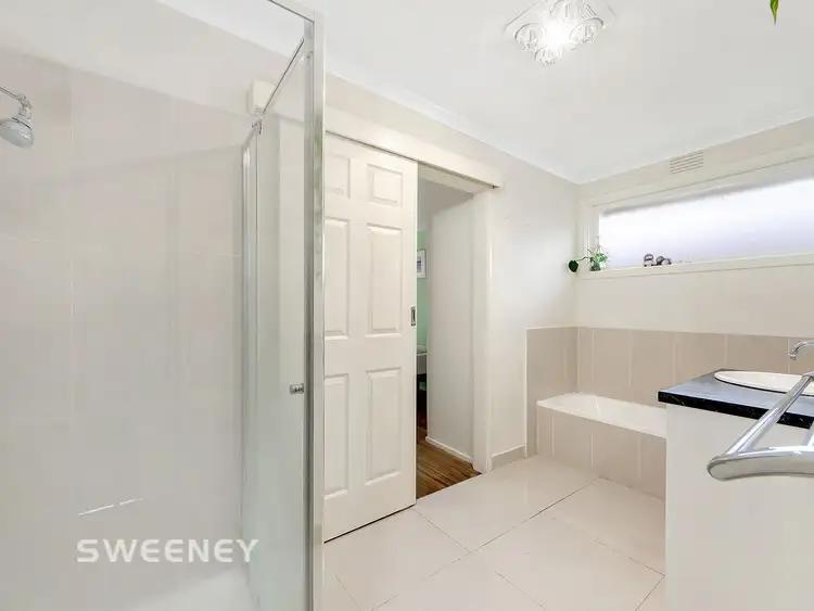 Fifth view of Homely house listing, 10 Revell Crescent, St Albans VIC 3021