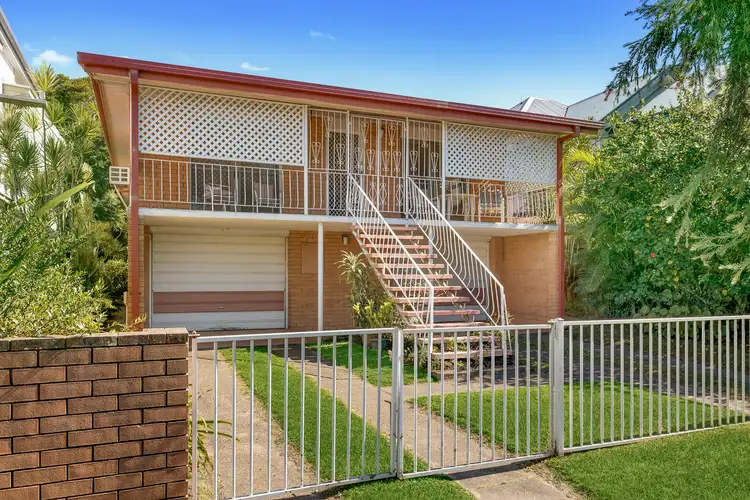120 Park Road, Wooloowin QLD 4030
