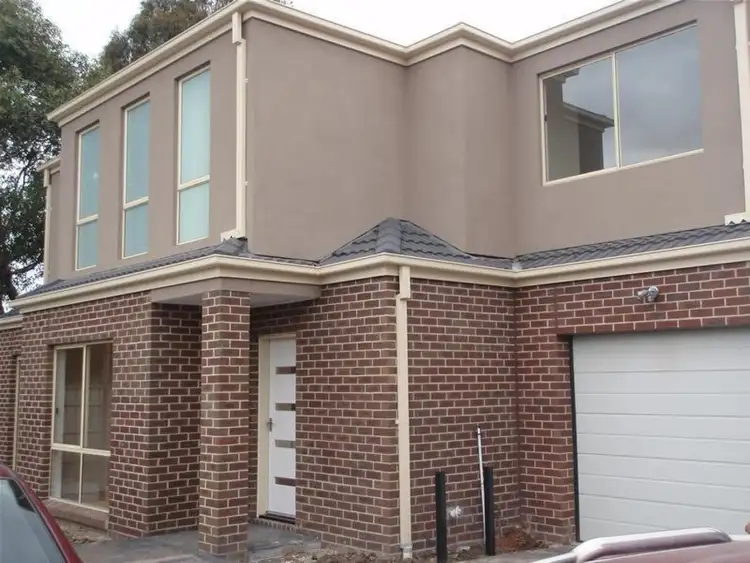 Main view of Homely unit listing, 2/20 Rowan Drive, Doveton VIC 3177