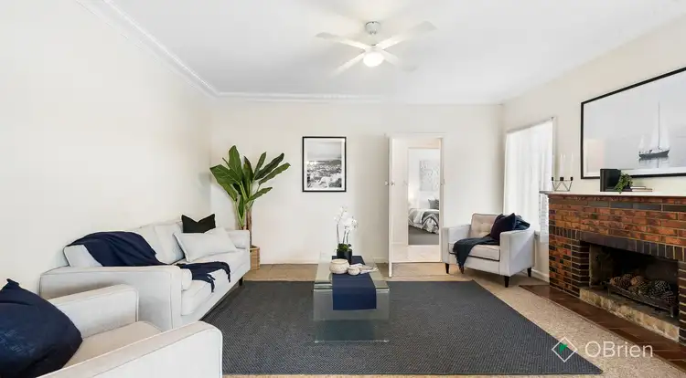 25 Horsfield Street, Cranbourne North VIC 3977