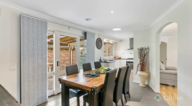 Fourth view of Homely house listing, 2 Wurrindi Court, Frankston VIC 3199
