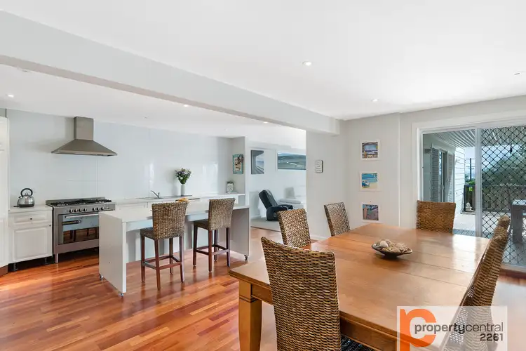 25 Grandview Street, Shelly Beach NSW 2261