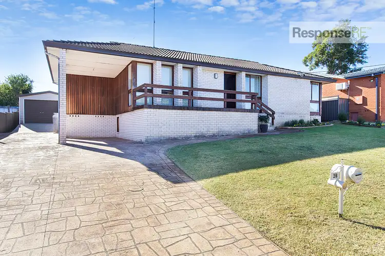 28 Gladswood Avenue, South Penrith NSW 2750