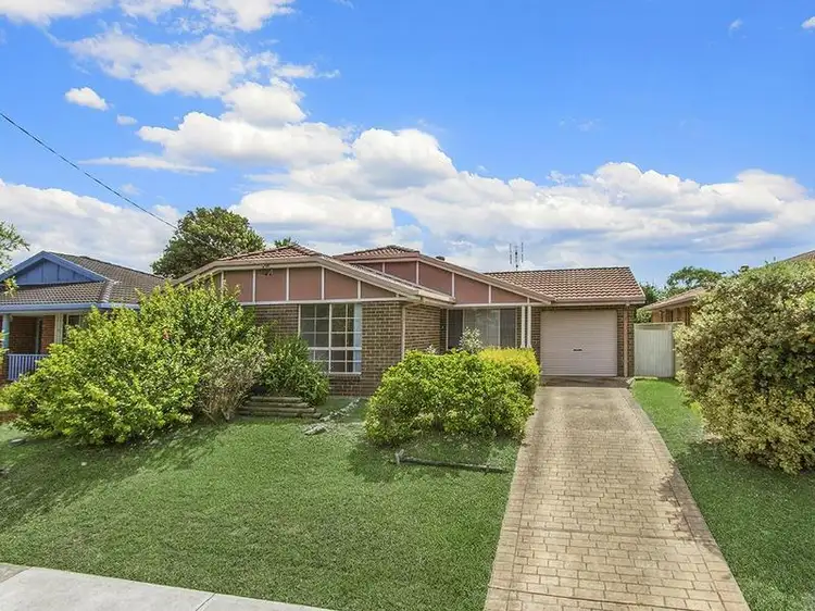 81 Roper Road, Blue Haven NSW 2262