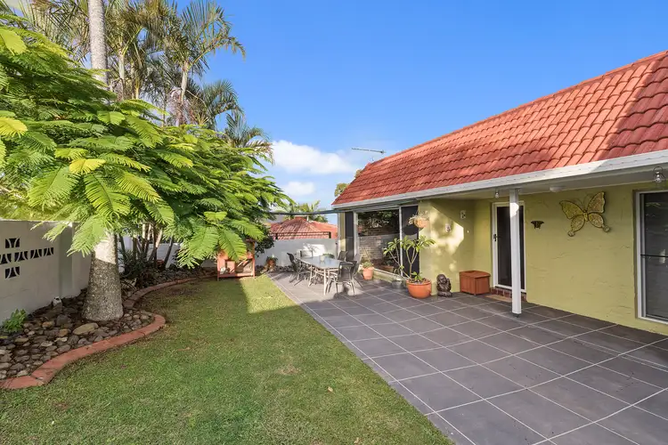 27 Aubrey Crescent, Coffs Harbour NSW 2450