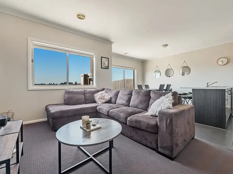 Fifth view of Homely unit listing, 3/10 Leveque Loop, Craigieburn VIC 3064