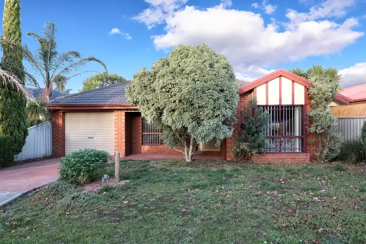 1 Shearwater Place, Craigieburn VIC 3064