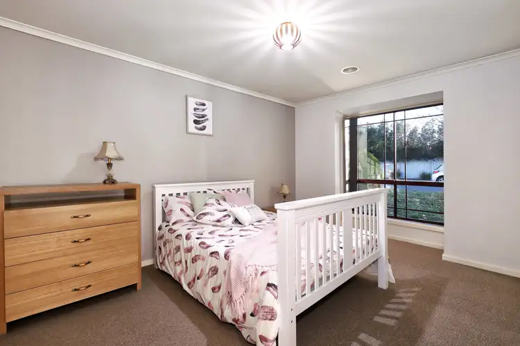 Fifth view of Homely house listing, 1 Shearwater Place, Craigieburn VIC 3064