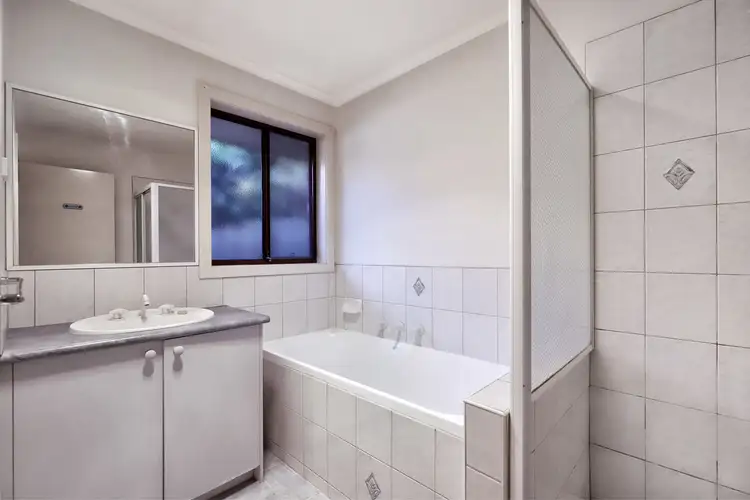 Sixth view of Homely house listing, 1 Shearwater Place, Craigieburn VIC 3064