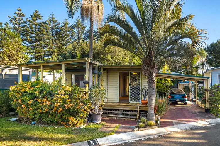 5 Palm Parade, North Narrabeen NSW 2101