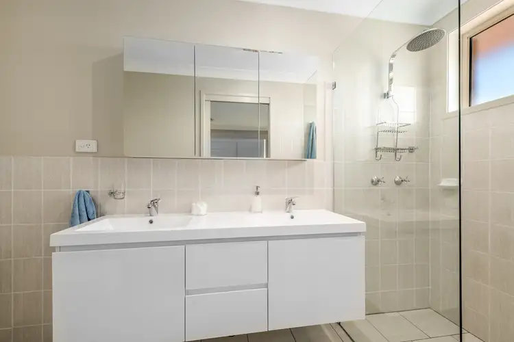 Second view of Homely house listing, 4 Crosby Court, Lakelands NSW 2282