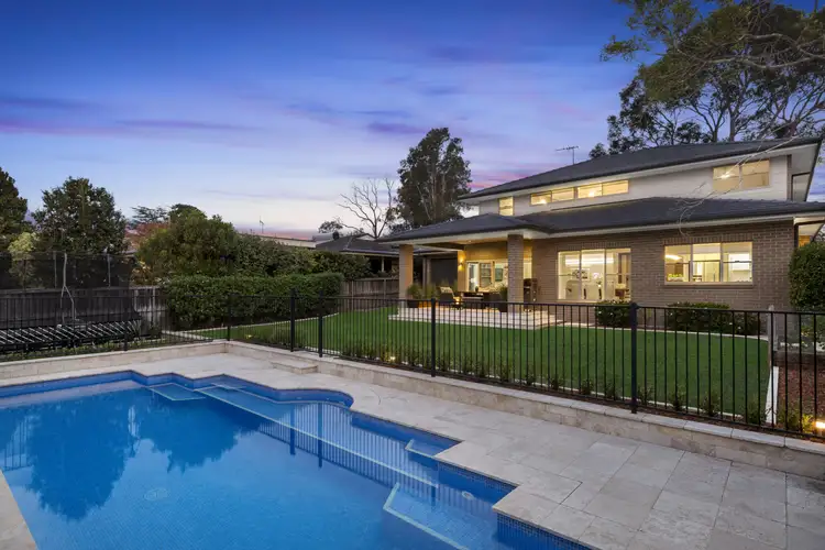 18 Sunnymeade Close, Asquith NSW 2077