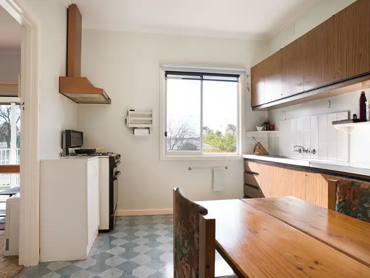 Sixth view of Homely house listing, 30 Landseer Street, Castlemaine VIC 3450