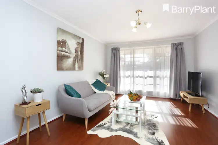 Fifth view of Homely house listing, 15 Manuka Place, Meadow Heights VIC 3048