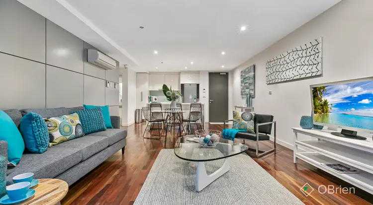 Second view of Homely unit listing, 2/25-27 Nepean Highway, Aspendale VIC 3195