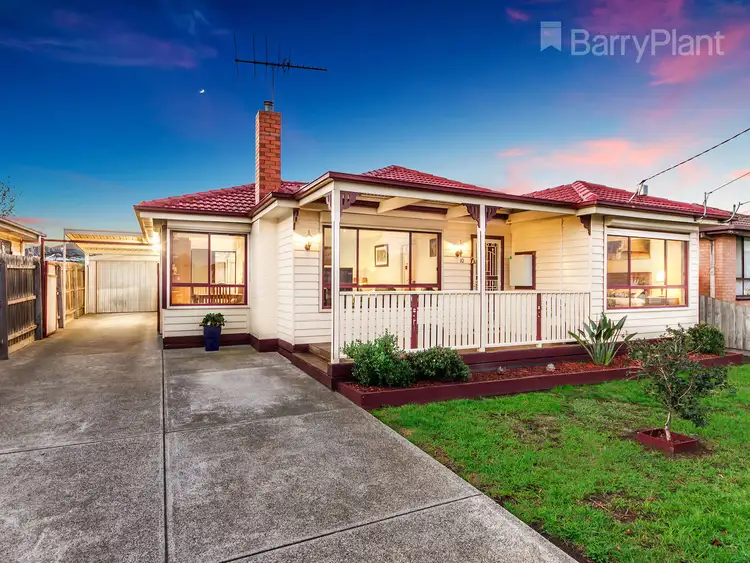 10 Tasman Avenue, Deer Park VIC 3023