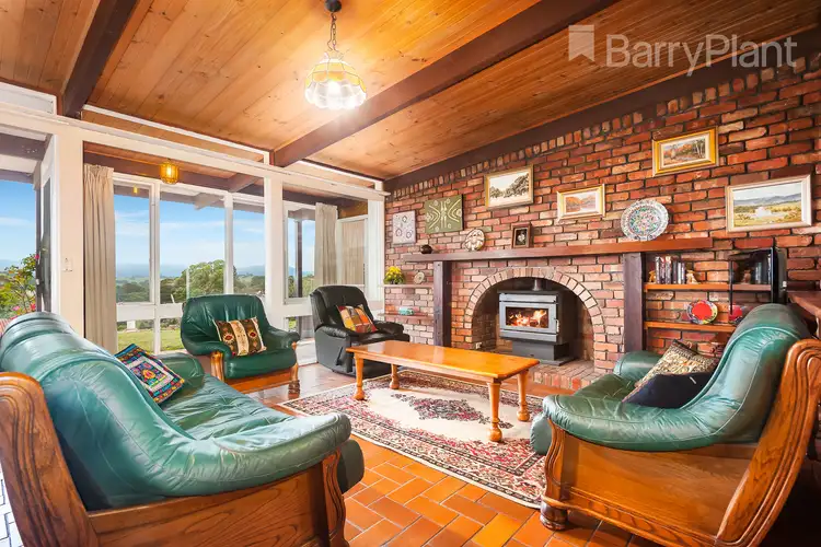 Third view of Homely rural property listing, 550 Hurstbridge Arthurs Creek Road, Nutfield VIC 3099