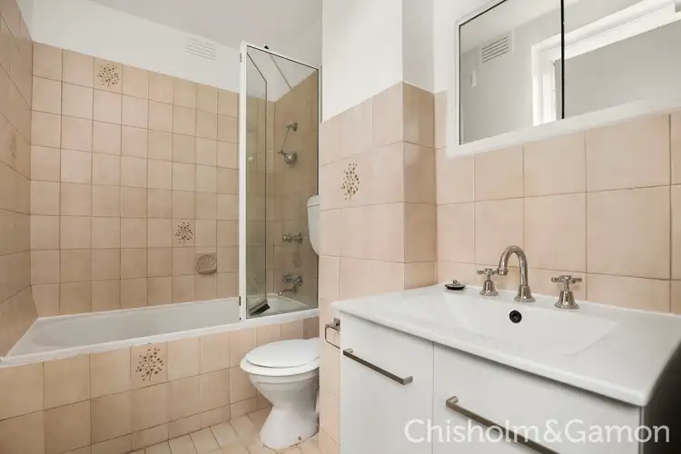 Fourth view of Homely apartment listing, 6/16 Byron Street, Elwood VIC 3184
