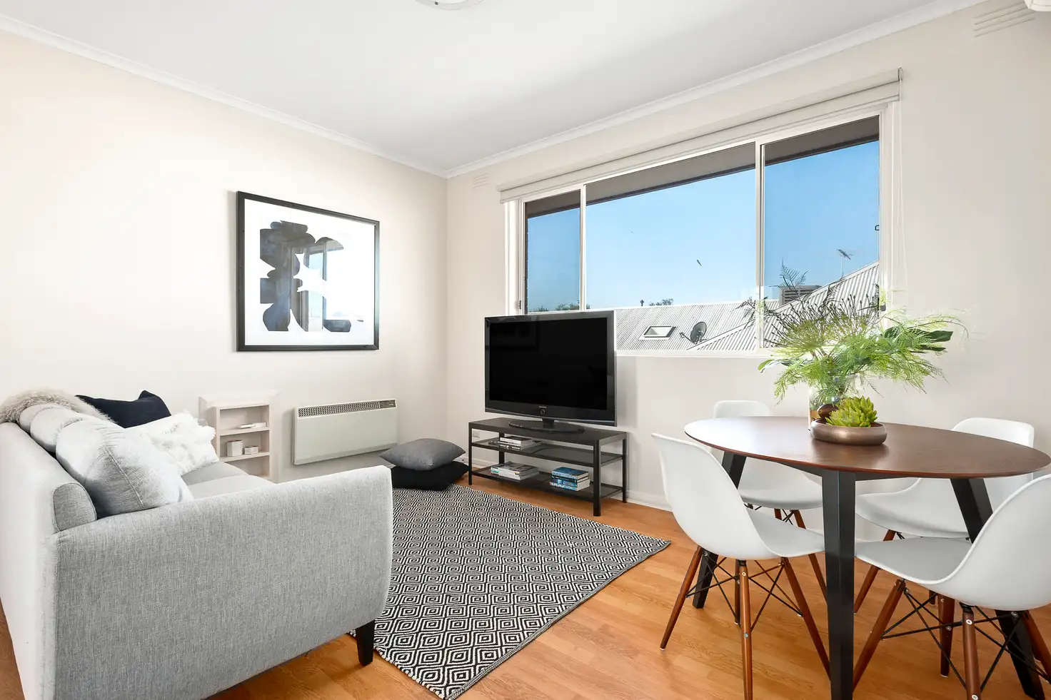 Main view of Homely apartment listing, 4/52 Munro Street, Ascot Vale VIC 3032
