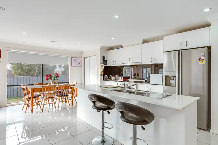 Second view of Homely house listing, 19 Moonglow Crescent, Maddingley VIC 3340