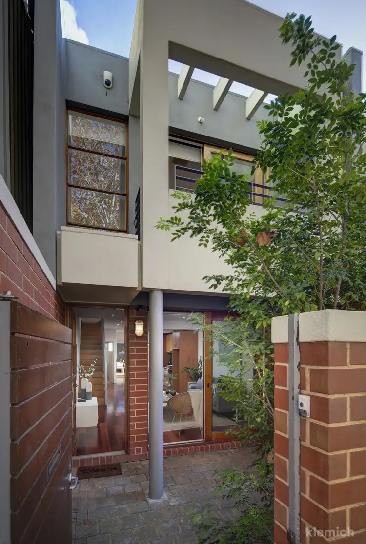 Main view of Homely townhouse listing, 1/25 Osmond Terrace, Norwood SA 5067