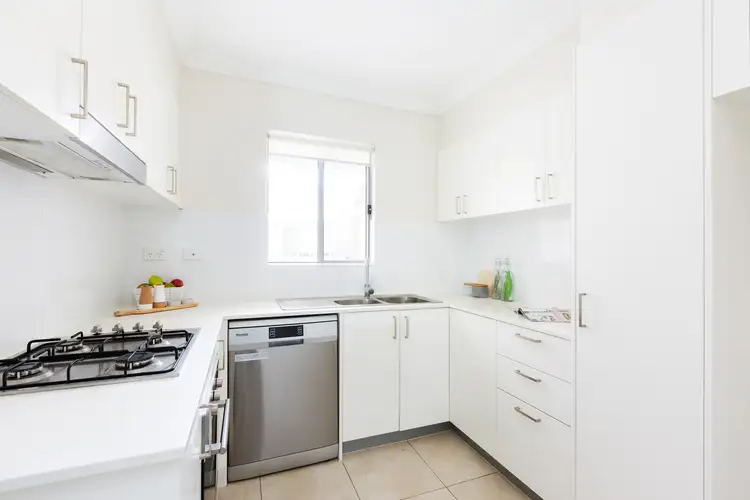 Third view of Homely apartment listing, 24/12-16 Shackel Avenue, Brookvale NSW 2100