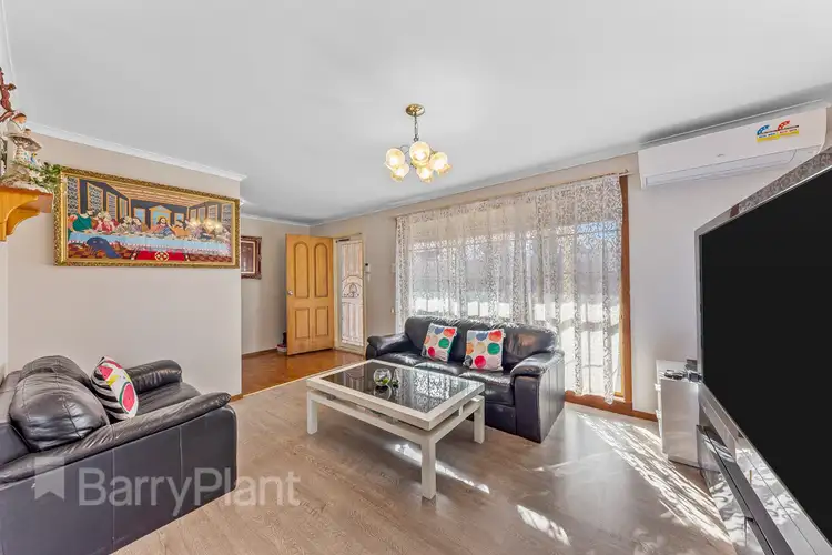 Fourth view of Homely unit listing, 1/71 Leonard Avenue, St Albans VIC 3021