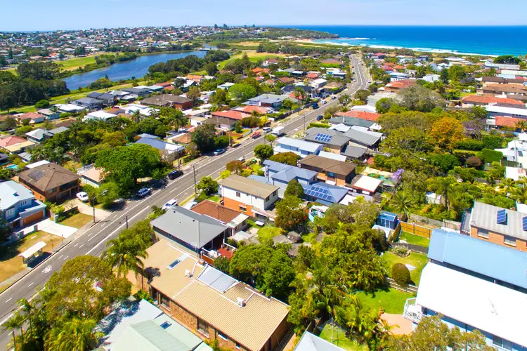 Third view of Homely house listing, 92 Bennett Street, Curl Curl NSW 2096