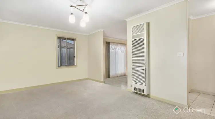 Fourth view of Homely unit listing, 2/30-32 Garryowen Crescent, Narre Warren VIC 3805
