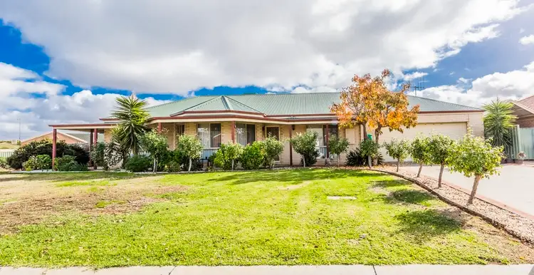 9 John Close, Echuca VIC 3564