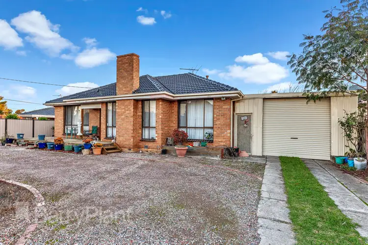 Fourth view of Homely house listing, 31 Douglas Avenue, St Albans VIC 3021