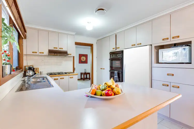 Fifth view of Homely house listing, 5 Attley Court, Keilor Downs VIC 3038