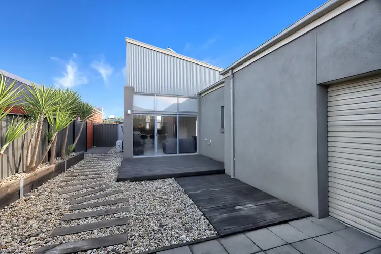 Seventh view of Homely house listing, 10 Lambourne Lane, Craigieburn VIC 3064