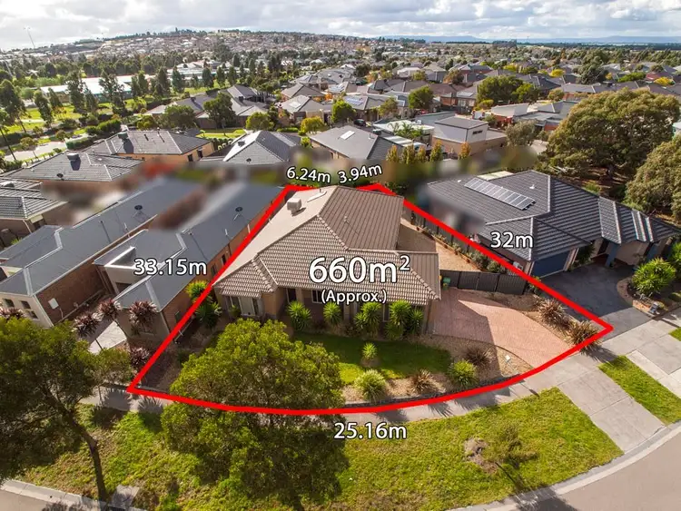 Second view of Homely house listing, 29 Highbury Circuit, Craigieburn VIC 3064