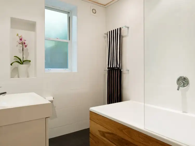Fourth view of Homely apartment listing, 1/6 Elamang Avenue, Kirribilli NSW 2061