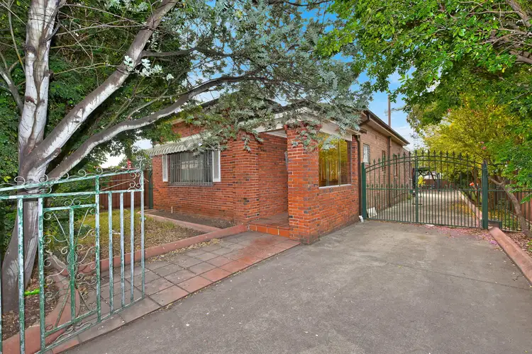 2 Chelmsford Avenue, Belmore NSW 2192