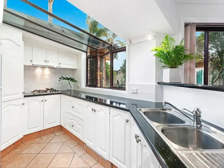 Sixth view of Homely house listing, 8 Amara Place, Oak Flats NSW 2529