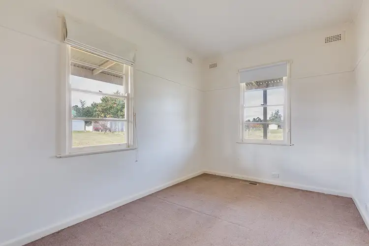 Fifth view of Homely house listing, 8 Lay Street, Ballan VIC 3342