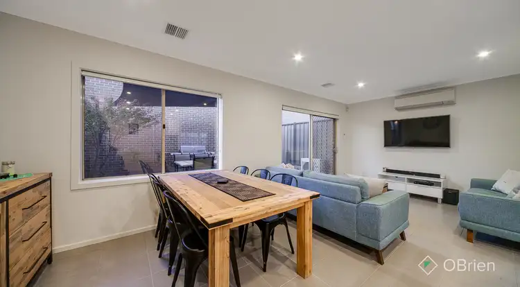 Fifth view of Homely townhouse listing, 35 Atlantic Drive, Pakenham VIC 3810
