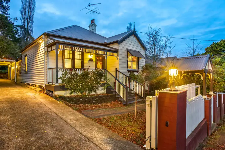 26 Craigend Street, Leura NSW 2780