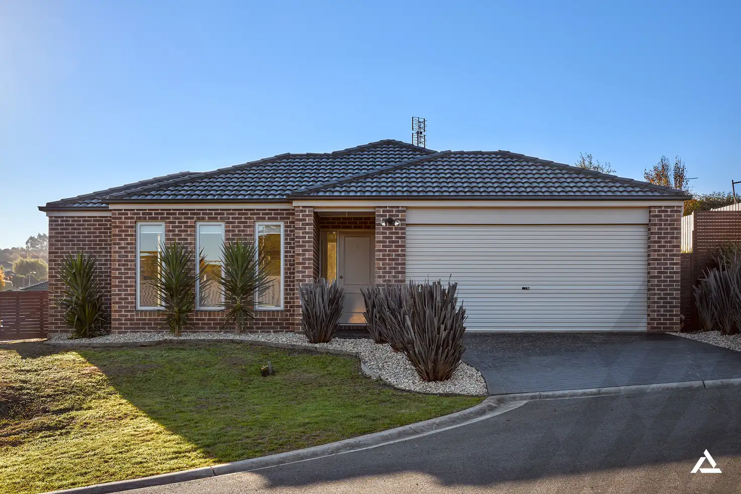 Main view of Homely house listing, 2 Sturt Place, Warragul VIC 3820