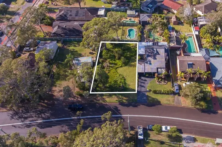 231 Buff Point Avenue, Buff Point NSW 2262