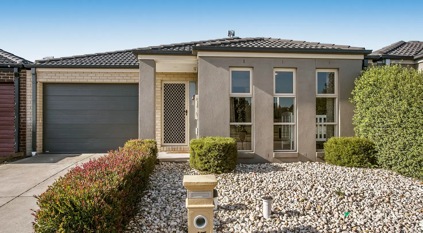 Main view of Homely house listing, 17 Sallys Run, Hampton Park VIC 3976