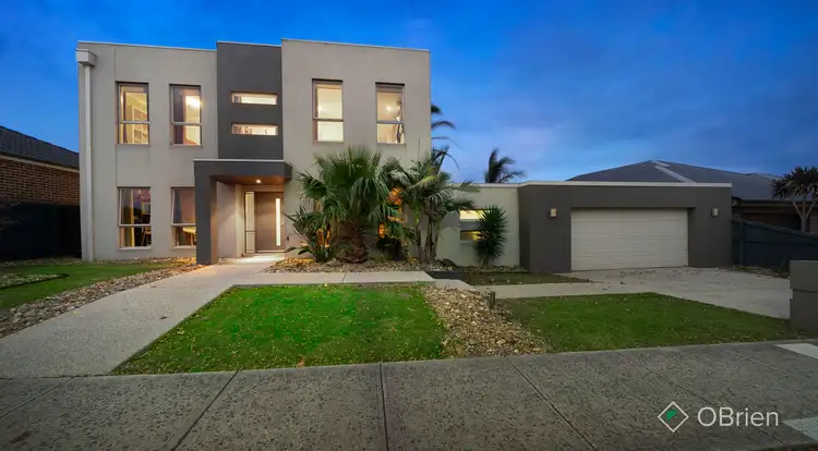 92 Fairholme Boulevard, Berwick VIC 3806