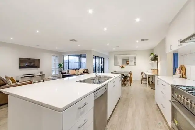 Fifth view of Homely house listing, 9 Atherton Way, Cranbourne West VIC 3977