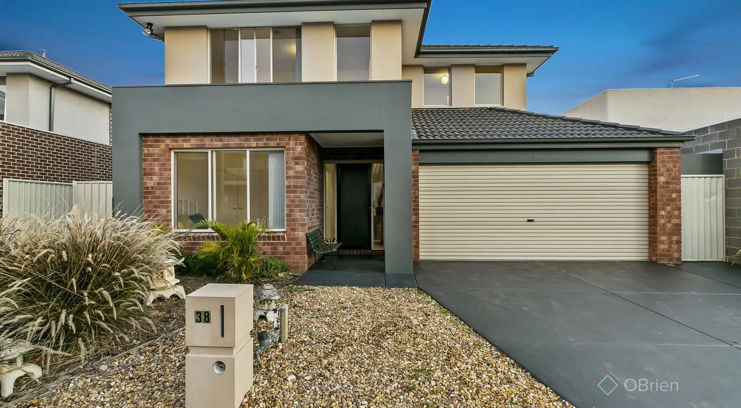 Main view of Homely house listing, 38 Kilburn Place, Pakenham VIC 3810