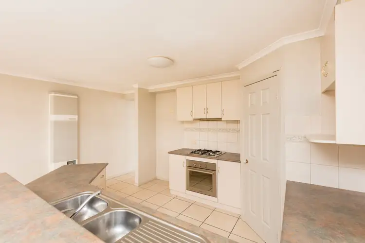 Fifth view of Homely house listing, 2 Homebush Court, Mildura VIC 3500