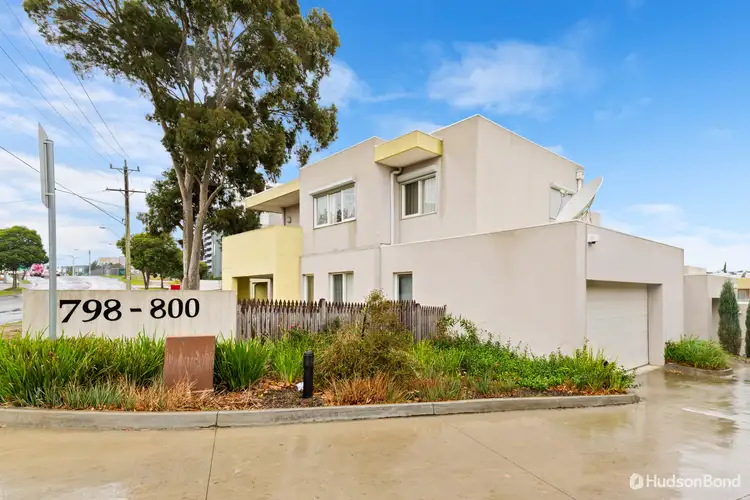 28/800 Elgar Road, Doncaster VIC 3108