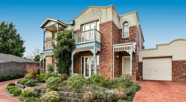 9/8-13 Adelaide Close, Berwick VIC 3806