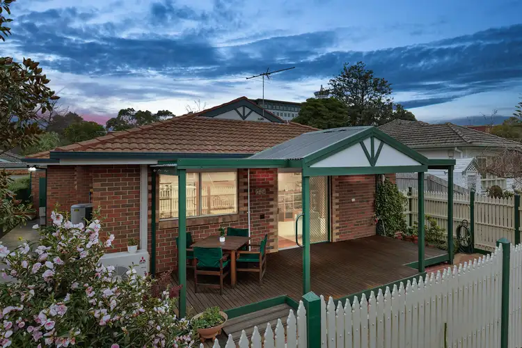 1/3 Park Street, Glen Waverley VIC 3150